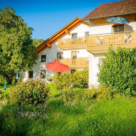 Ferienwohnungen Bauer - Auszeit Mit Ausblick Zenting Exteriér fotografie